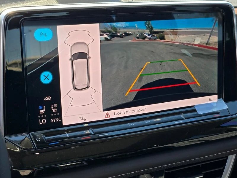 New 2026 Green Volkswagen 2.0T SE w/Technology image 14