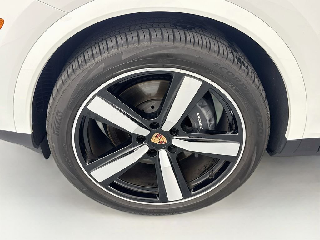Used 2026 White Porsche Base image 32