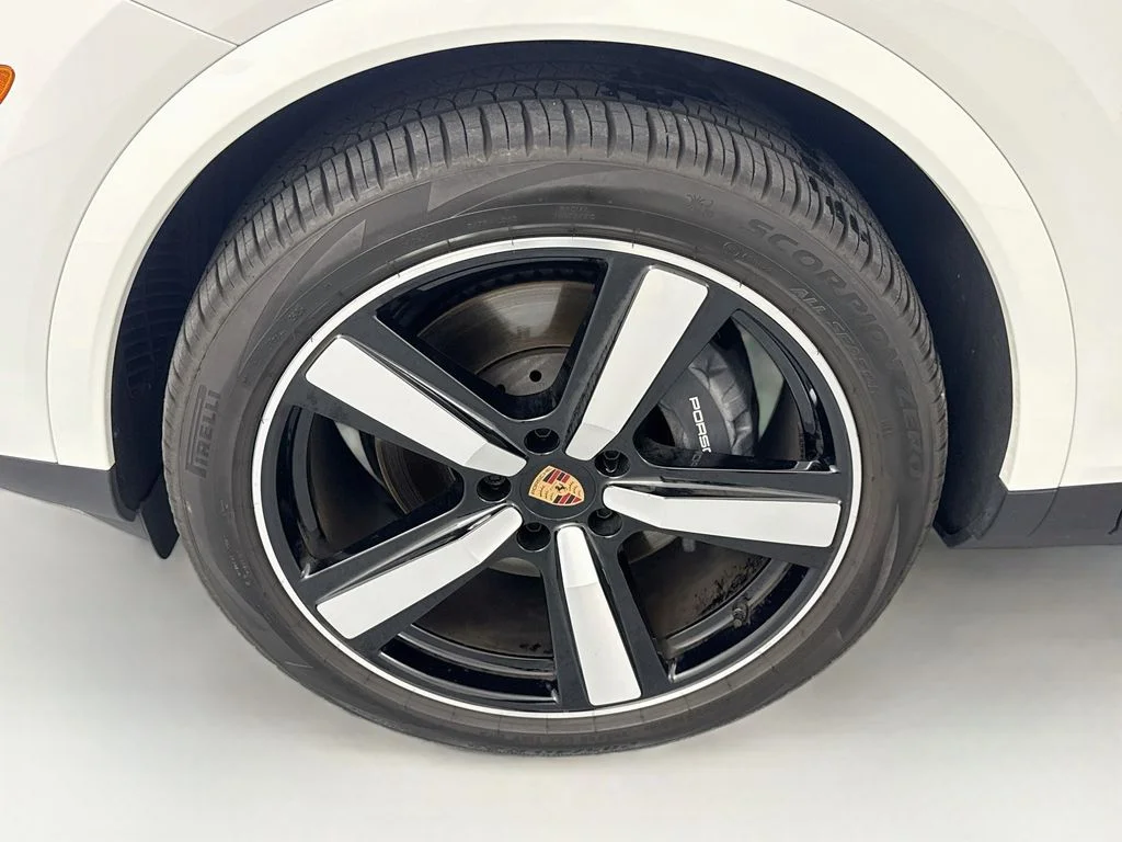Used 2026 White Porsche Base image 32