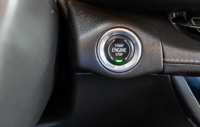 Used 2023 White Buick Preferred image 28