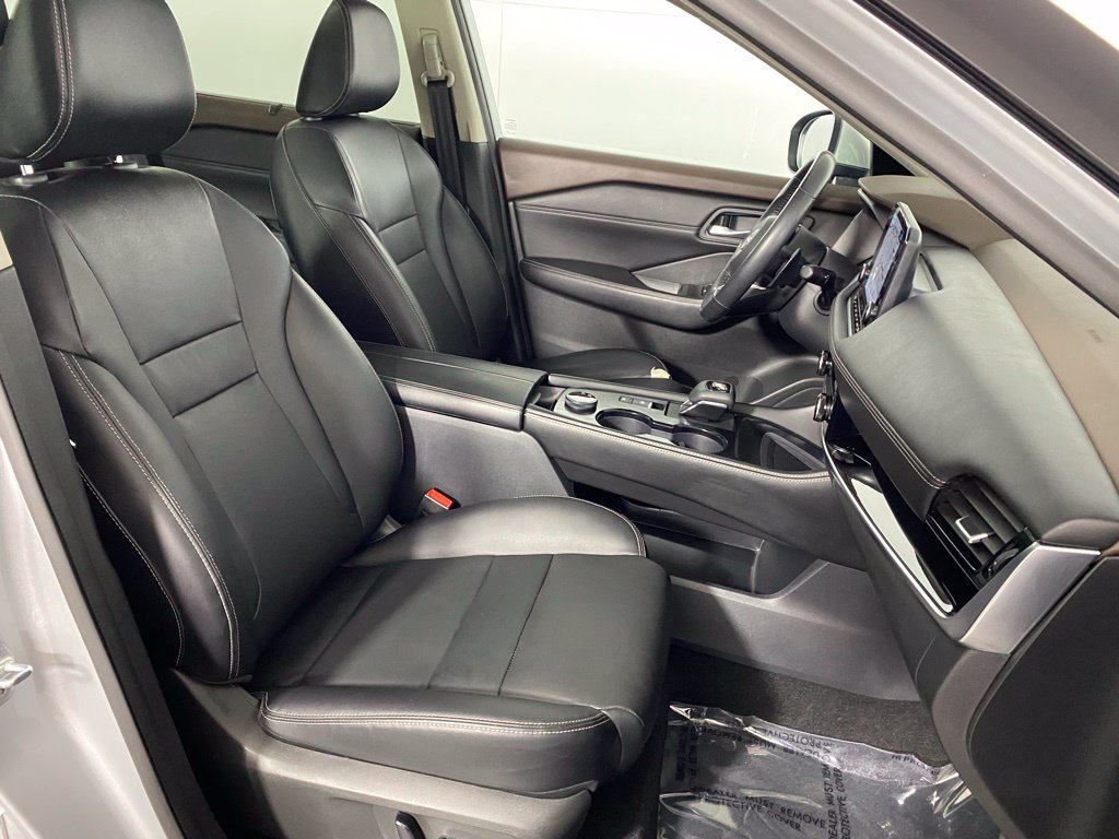 2023 Nissan Rogue SL - Photo 31