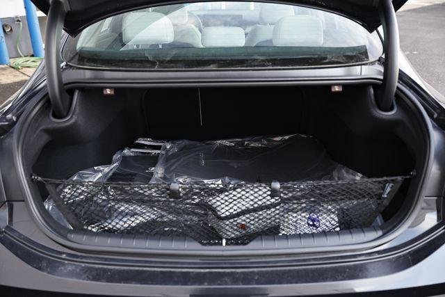 New 2026 Carbon Blue Hyundai SEL image 4