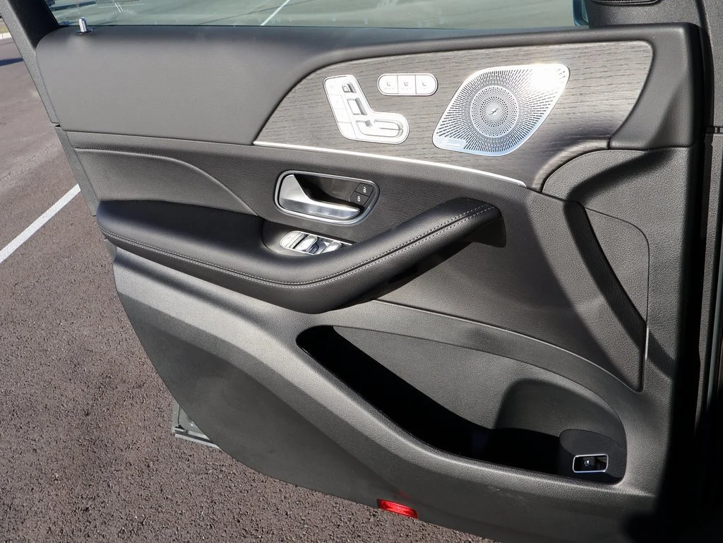 Certified Used 2026 MANUFAKTUR Silicon Gray Mercedes-Benz GLE 450 image 38