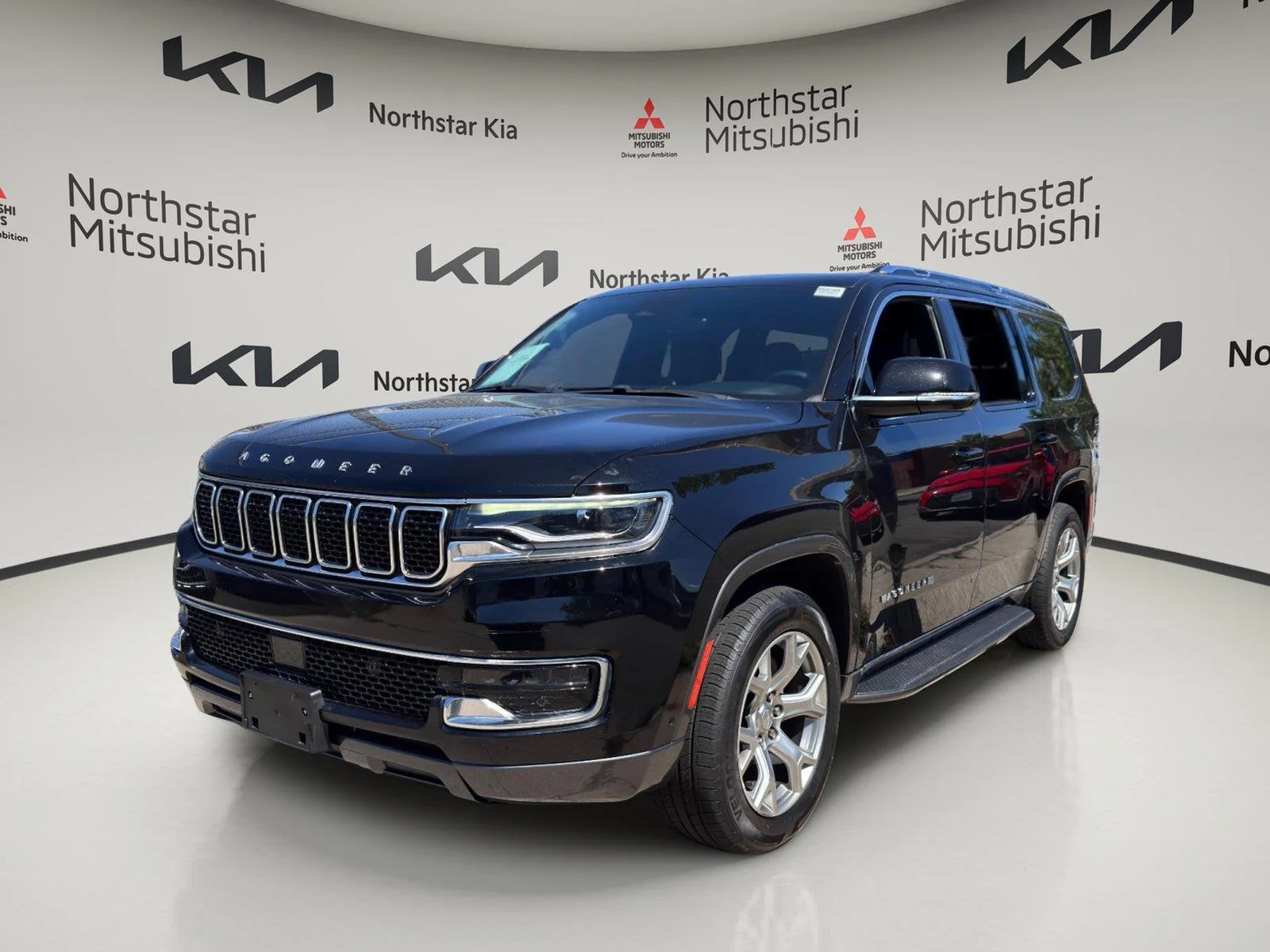 2022 Jeep Wagoneer