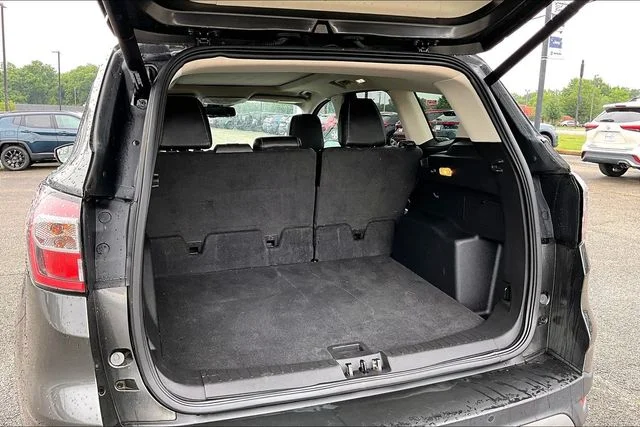 Used 2018 Gray Ford Titanium image 30