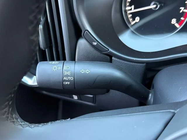 2025 Mazda CX-50 Premium Plus - Photo 17