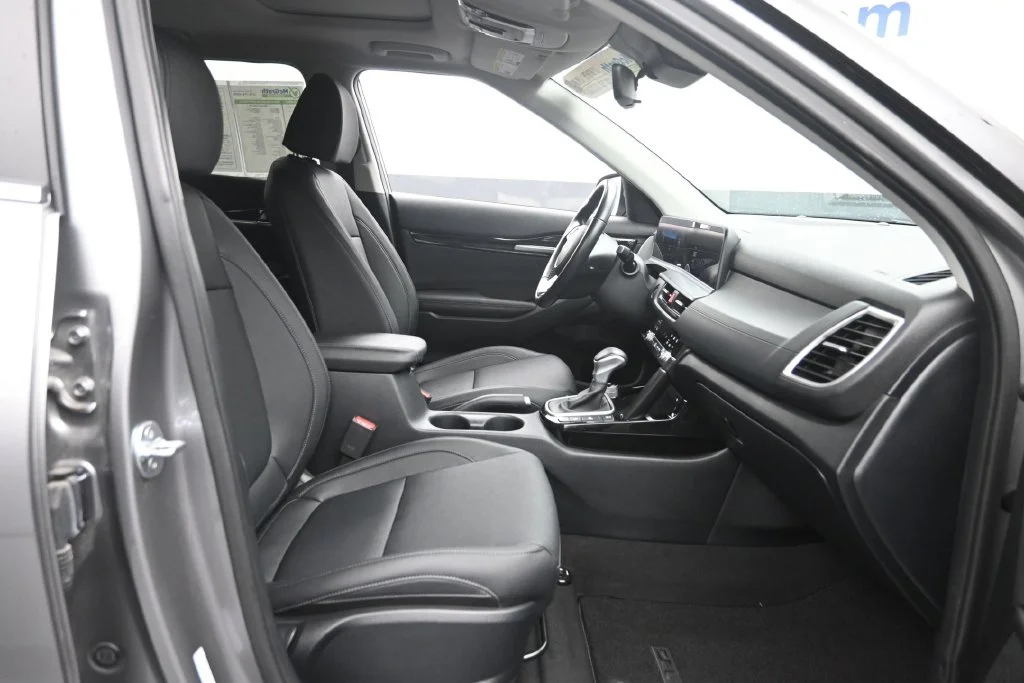 Certified Used 2024 Gray Kia EX image 9