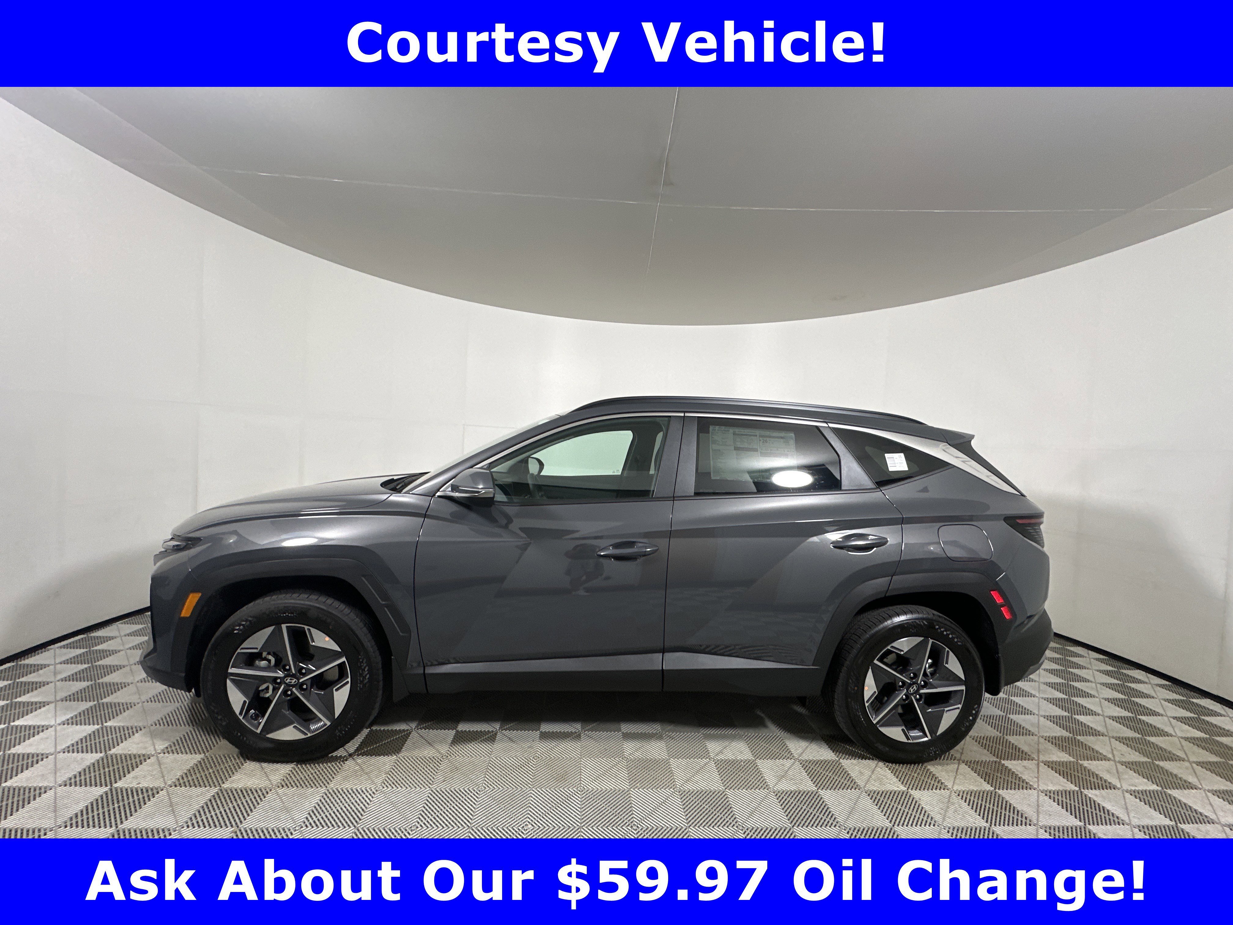 Certified Used 2025 Ecotronic Gray Hyundai SEL Convenience image 4