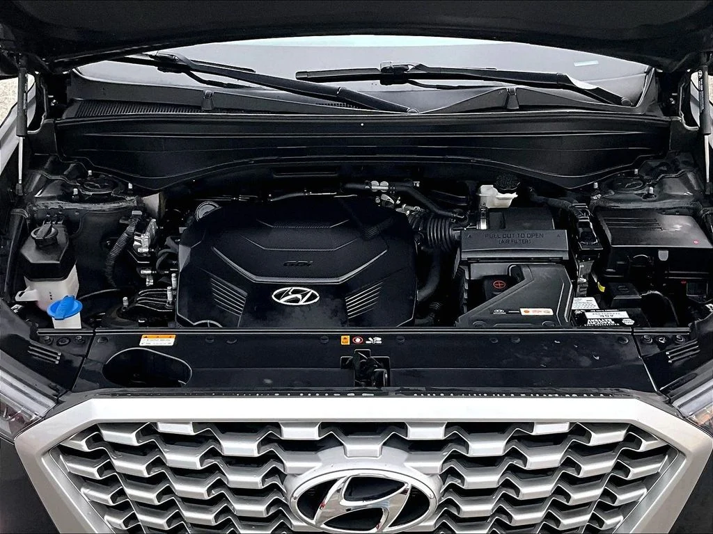 Used 2022 Black Hyundai SEL image 11