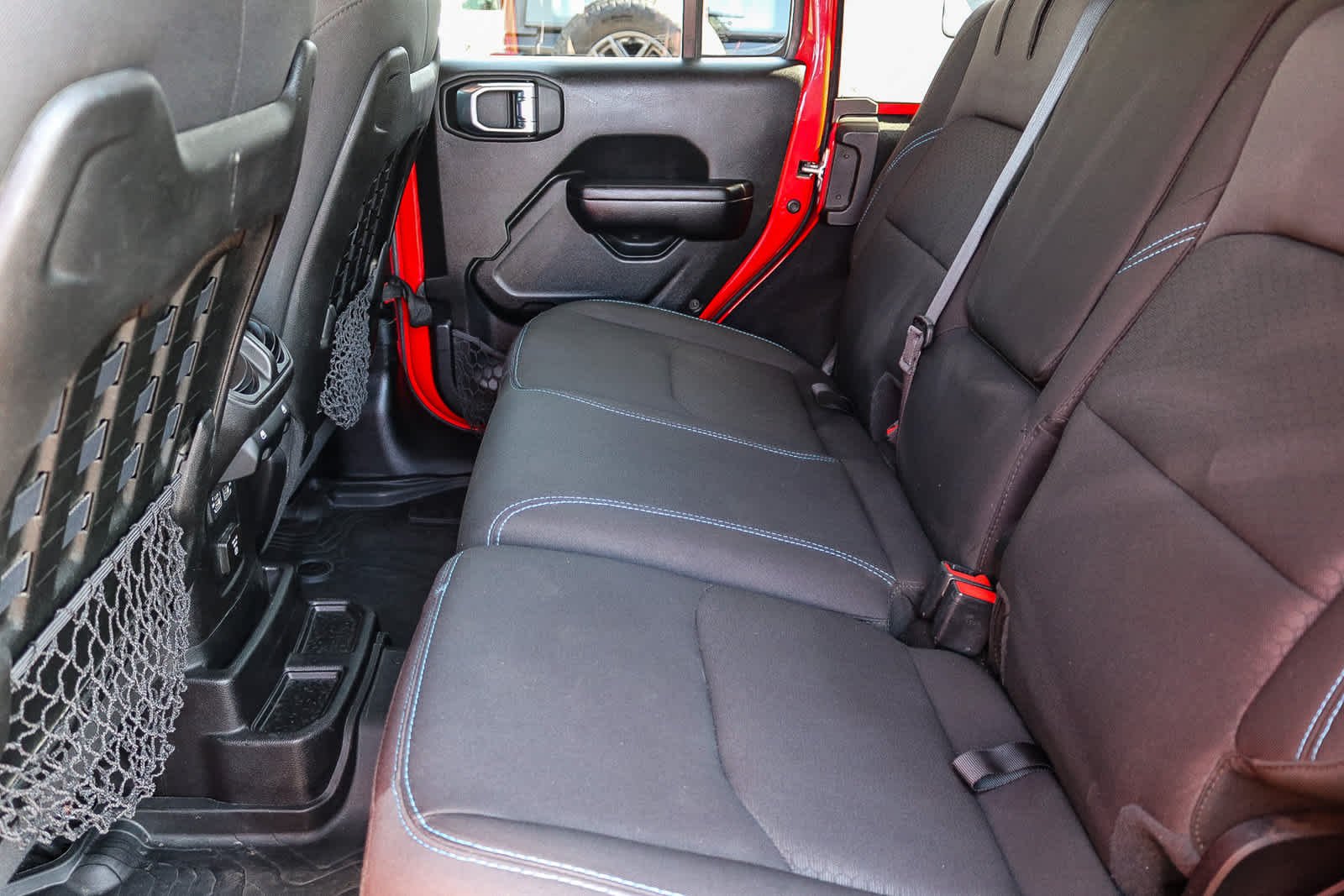 Used 2021 Firecracker Red Clearcoat Jeep Unlimited Rubicon image 18