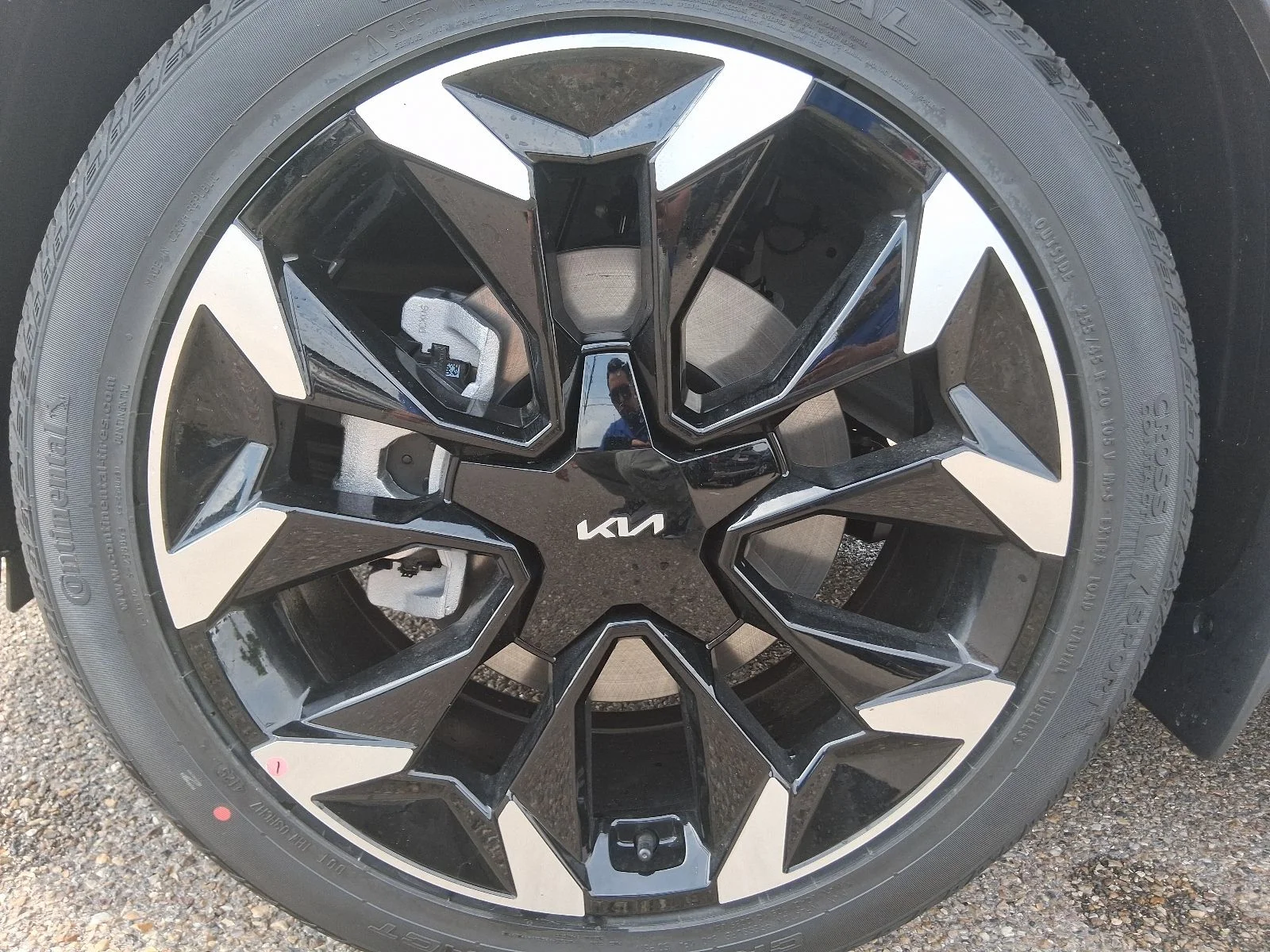 New 2026 White Kia EX image 19