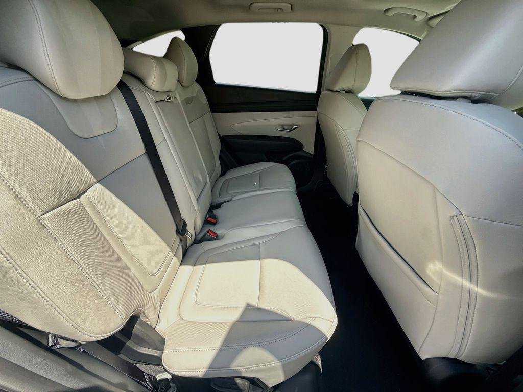 New 2026 Shimmering Silver Hyundai SEL Premium FWD image 20