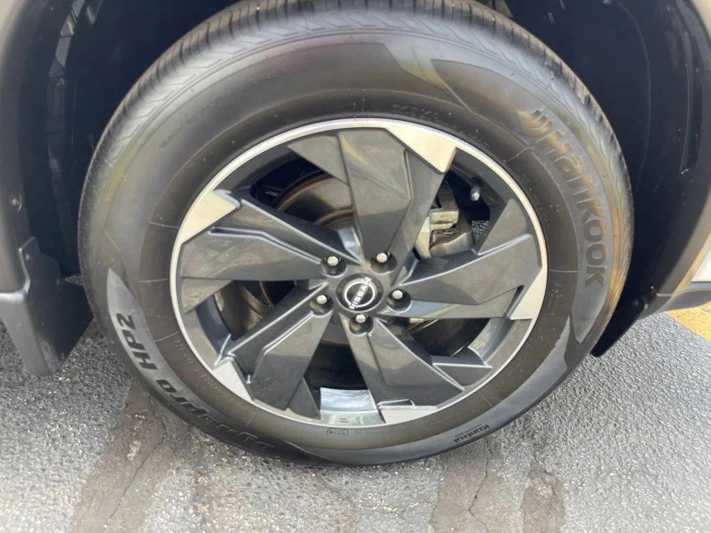 Certified Used 2025 White Nissan SV image 29