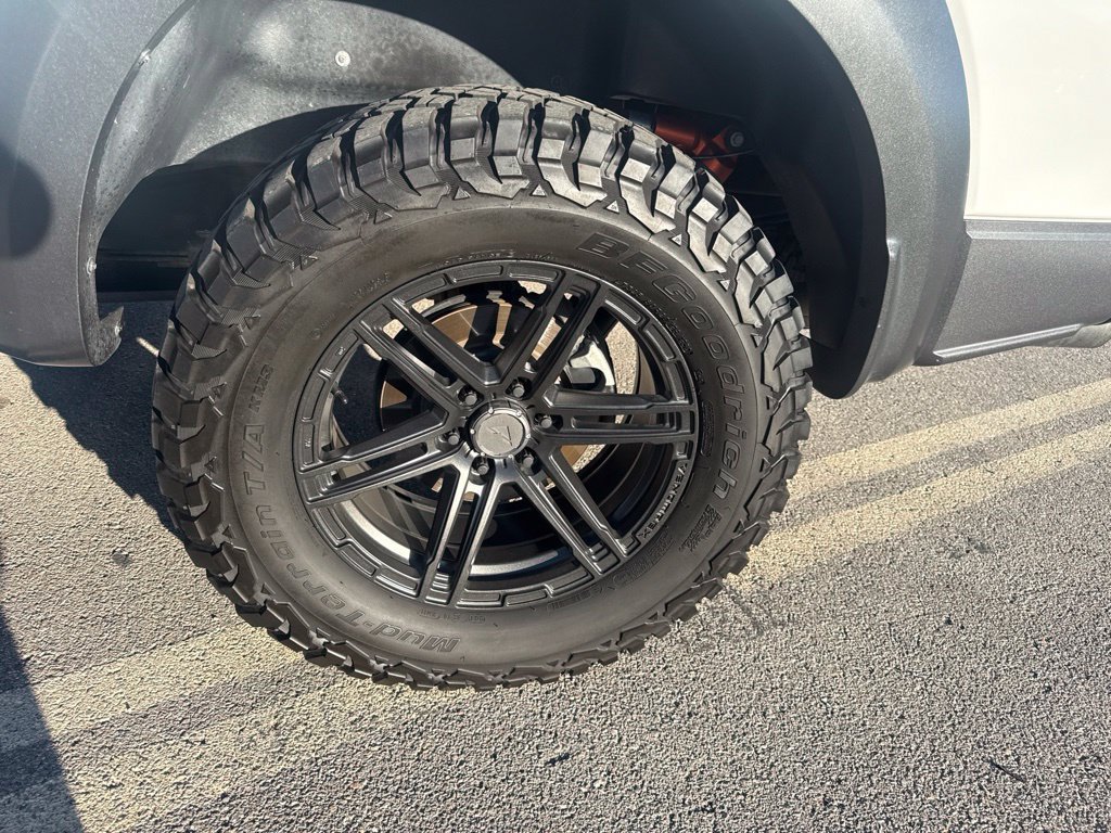 Used 2019 Oxford White Ford Raptor image 20
