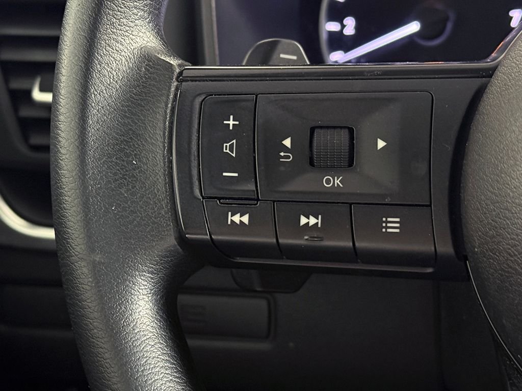 2021 Nissan Rogue S - Photo 32