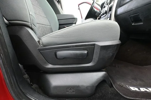 Used 2014 Red Ram Big Horn image 43