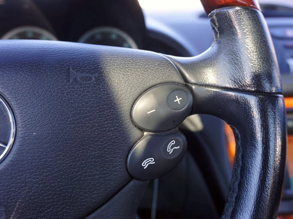 Used 2003 Black Mercedes-Benz SL500 image 20