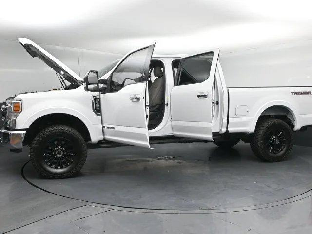 Certified Used 2021 Oxford White Ford XLT image 55
