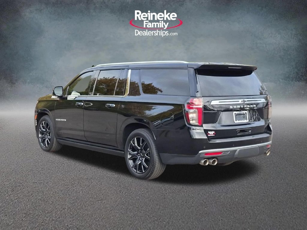 Used 2024 Black Chevrolet High Country image 9