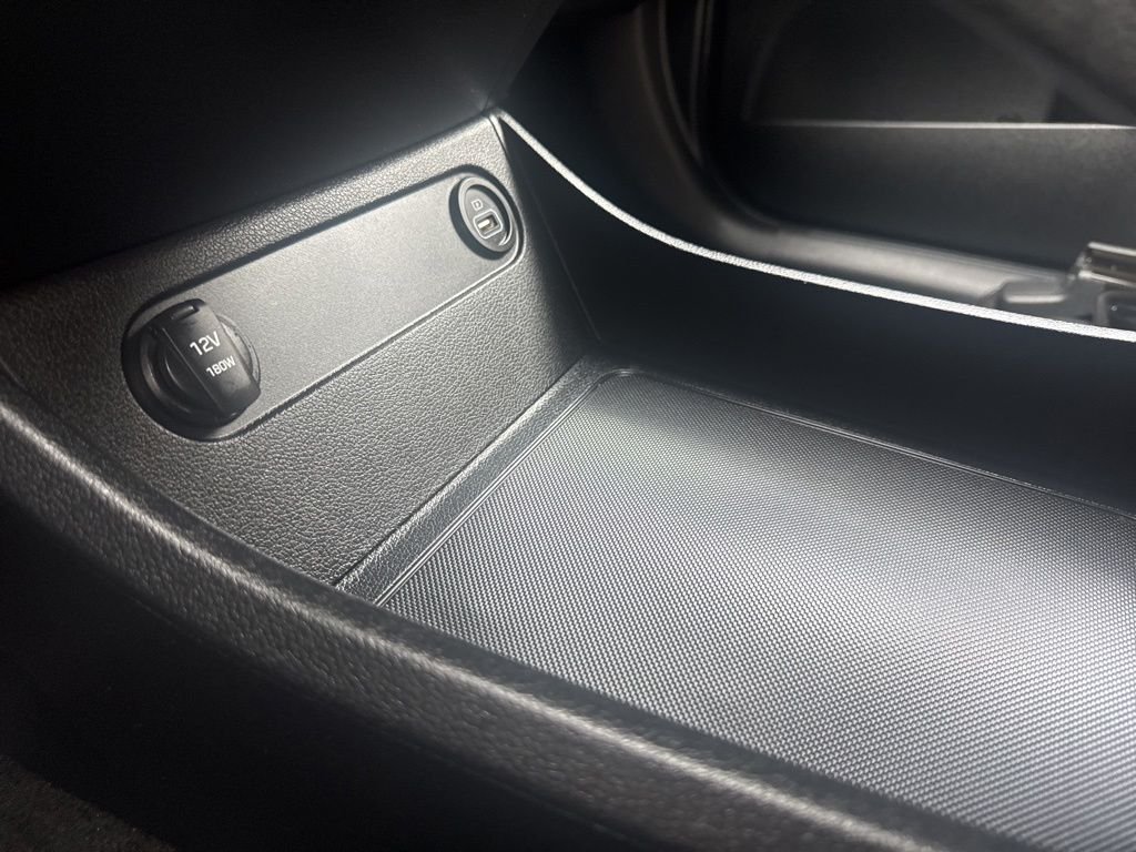 2023 Hyundai Santa Fe SE - Photo 19