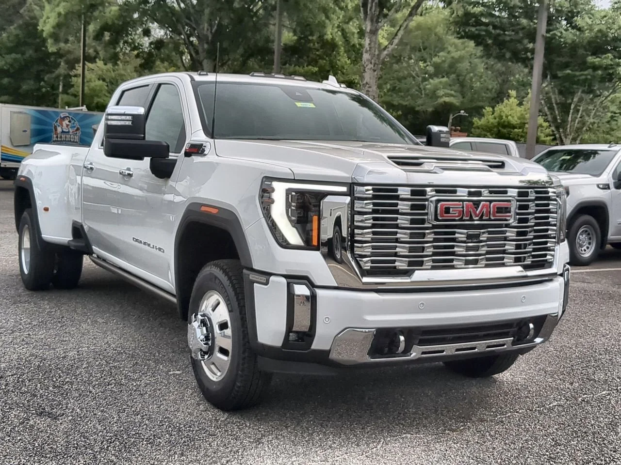 New 2026 Summit White GMC Denali DRW image 2