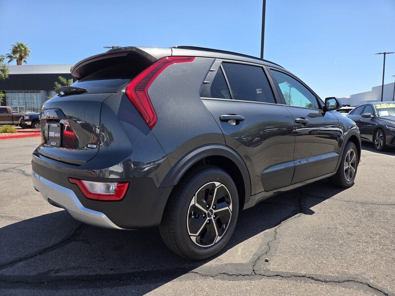 New 2026 Interstellar Gray Kia LX image 3