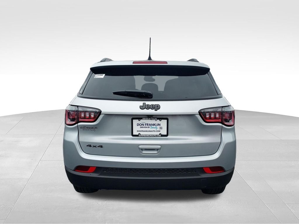 New 2026 Silver Jeep Latitude image 4