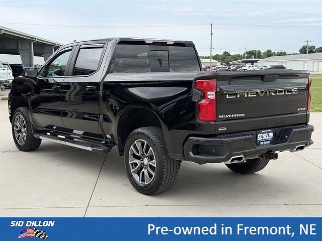 Used 2020 Black Chevrolet RST image 13