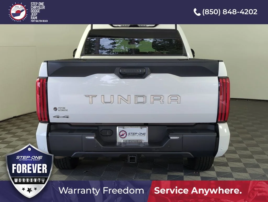Used 2025 White Toyota SR5 image 5
