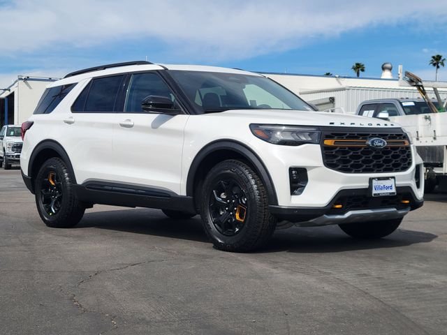 New 2026 Star White Metallic Tri-Coat Ford Tremor® image 29