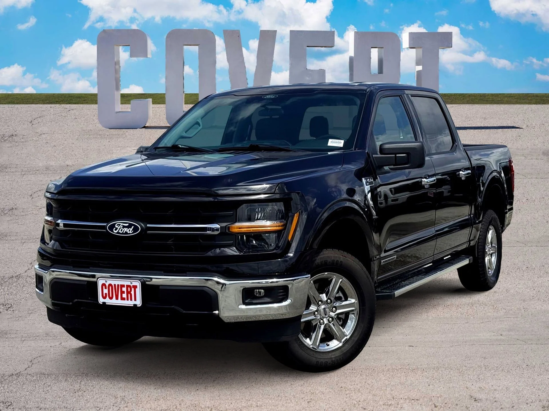 Used 2025  Ford XLT image 1