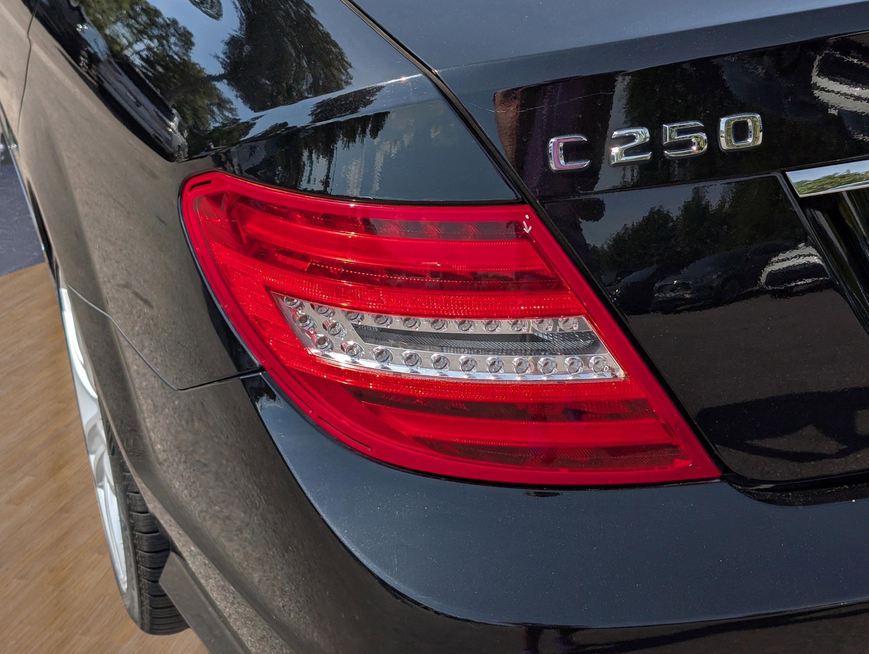 Used 2013 Black Mercedes-Benz C 250 Sport image 12