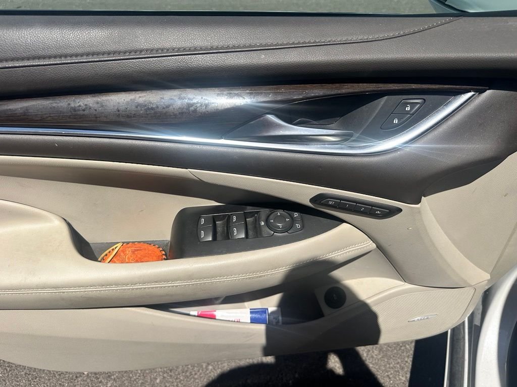 Used 2018 White Buick Premium I Group image 19