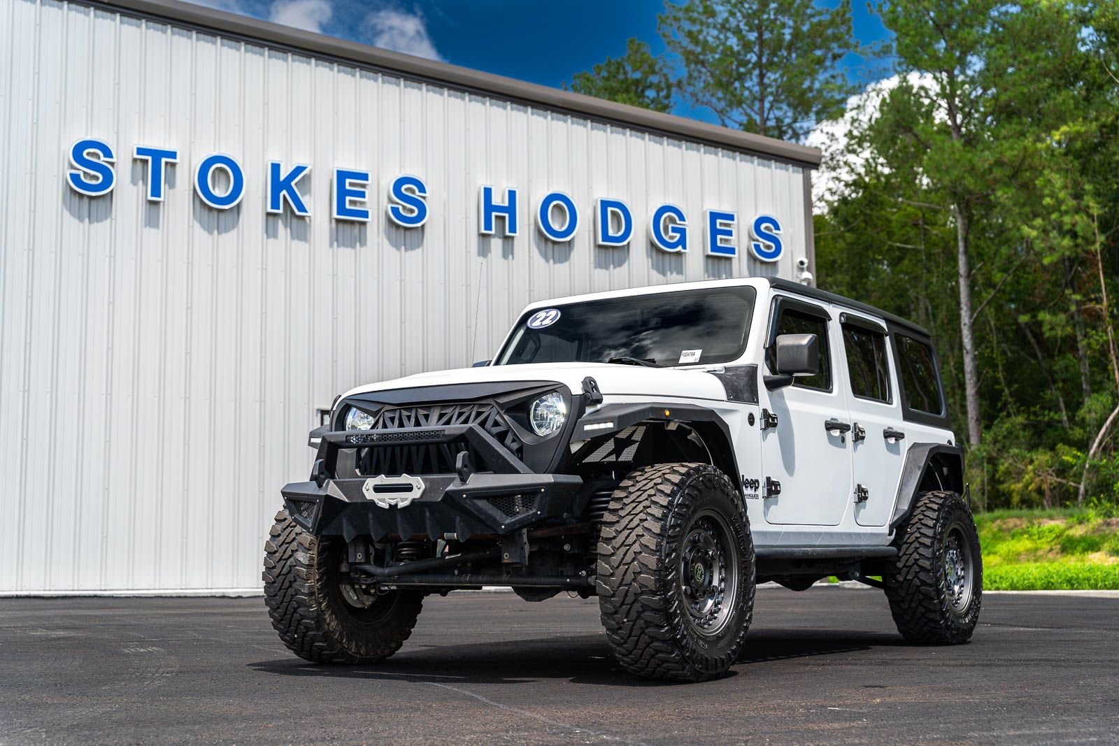 Used 2022 White Jeep Unlimited Sport Altitude image 6
