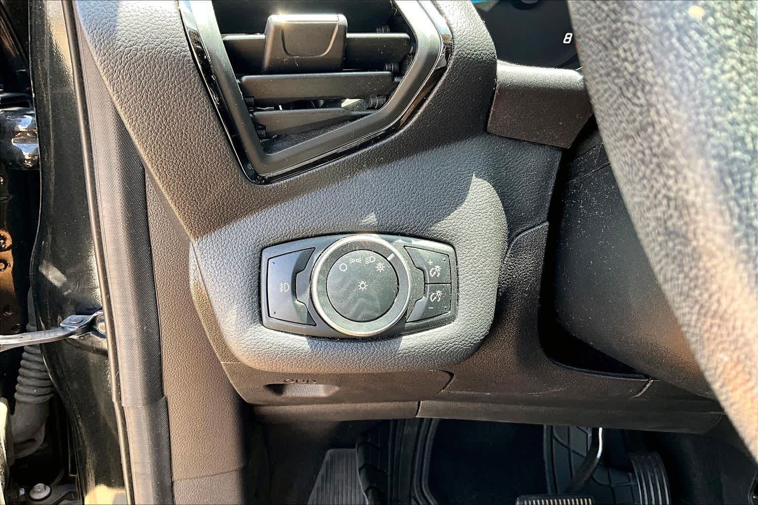 Used 2015 Tuxedo Black Ford Titanium image 33