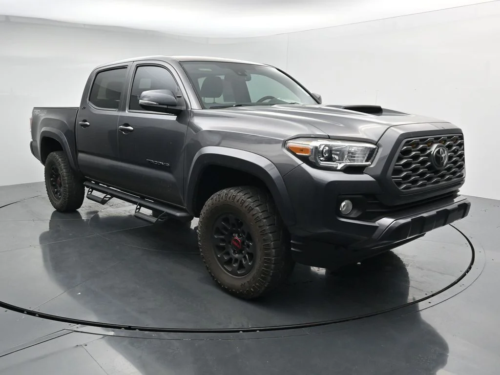 Used 2021  Toyota TRD Sport image 2
