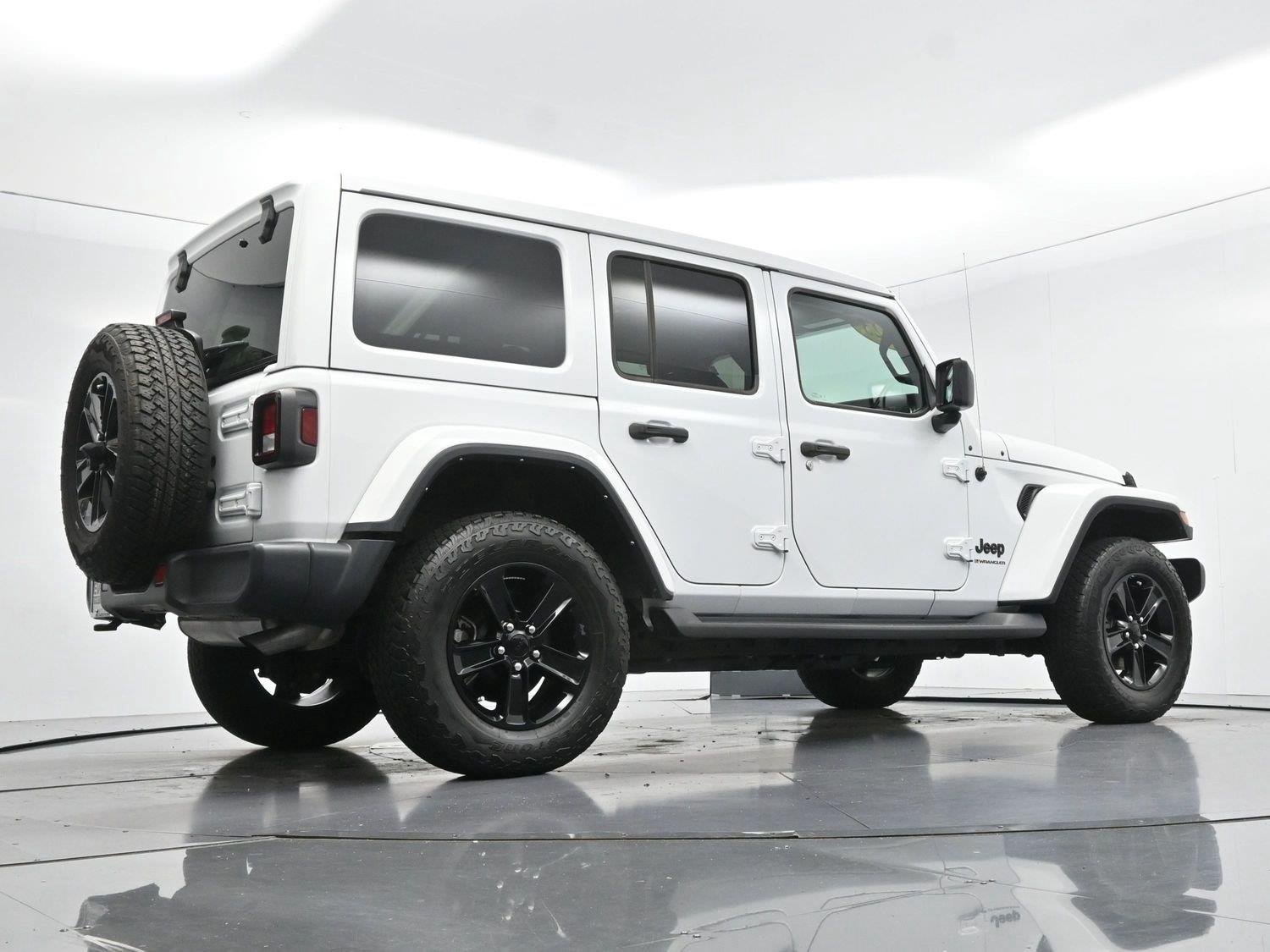 Used 2023 Bright White Clearcoat Jeep Sahara Altitude image 53