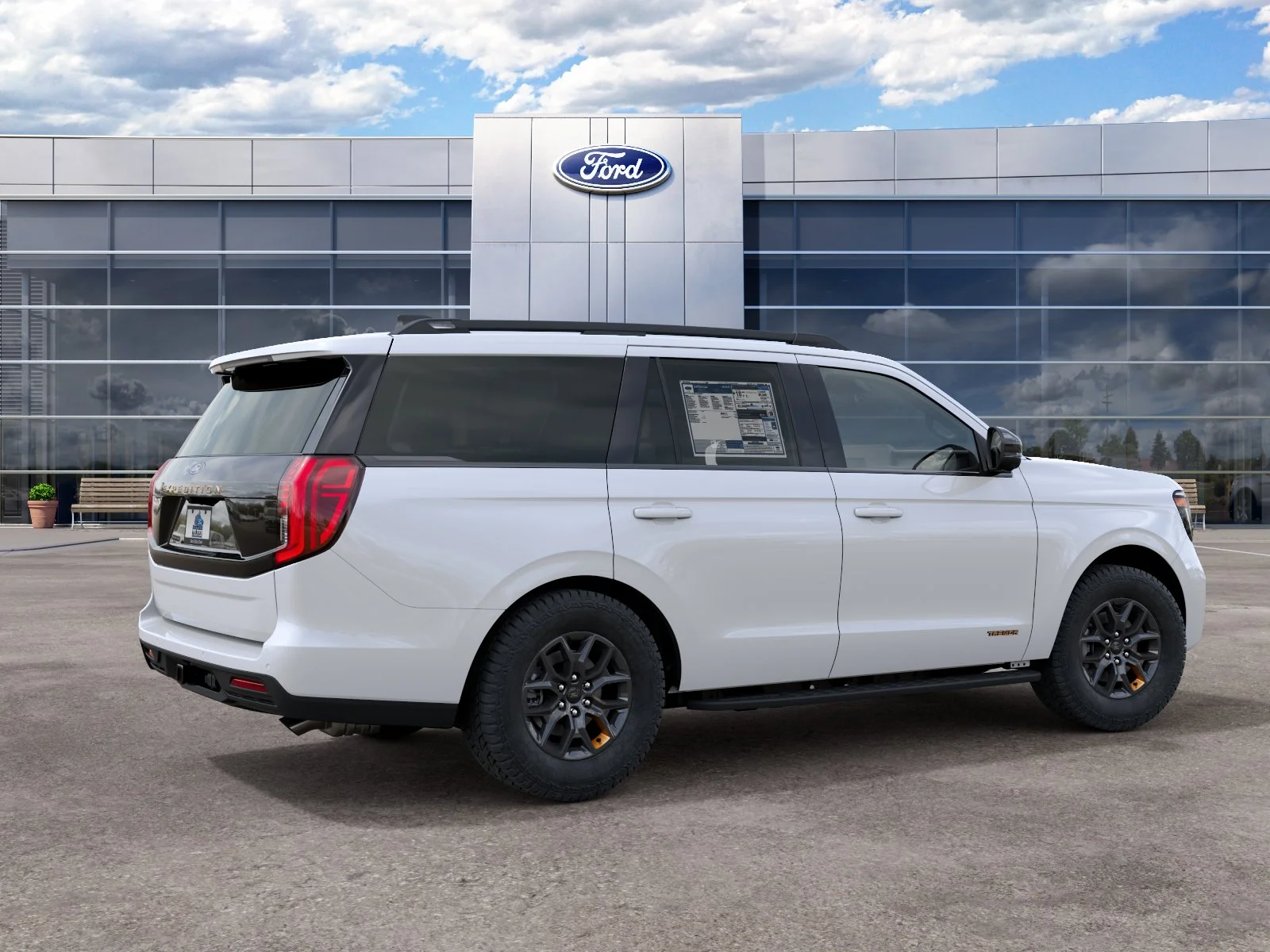 New 2027 Star White Metallic Tri-Coat Ford Tremor image 31