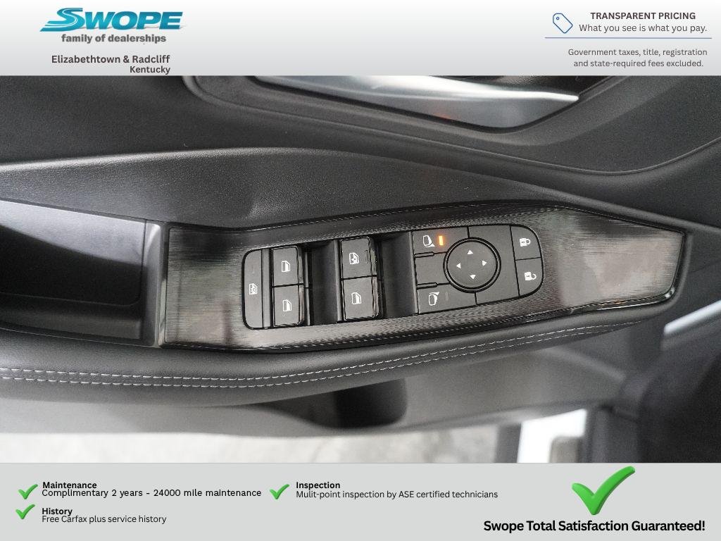 Used 2026 Everest White Pearl Tricoat Nissan Dark Armor image 15