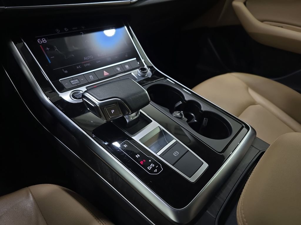 Used 2023 Silver Audi 55 Premium image 28