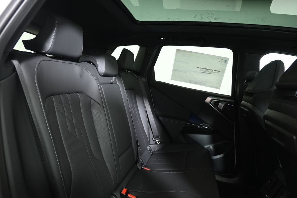 New 2026 Alpine White BMW M50 xDrive image 37