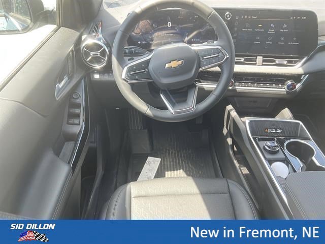 New 2026 Lakeshore Blue Metallic Chevrolet LT image 4