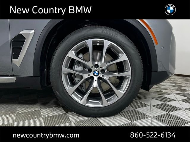 2026 BMW X5 50e - Photo 9