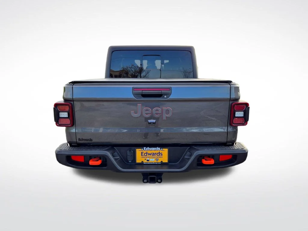 Used 2024 Gray Jeep Mojave image 4