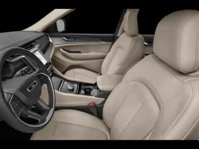 2025 Jeep Grand Cherokee Altitude - Photo 6