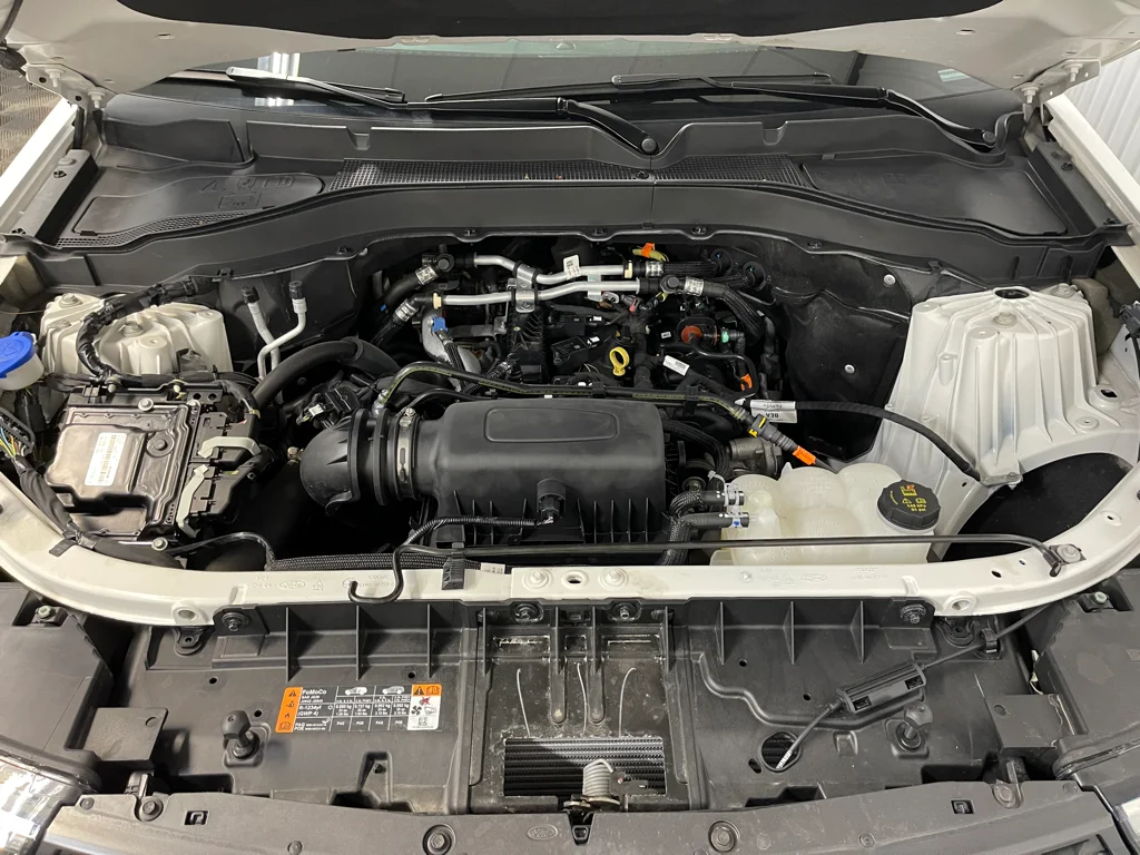 Used 2023 White Ford Timberline image 15
