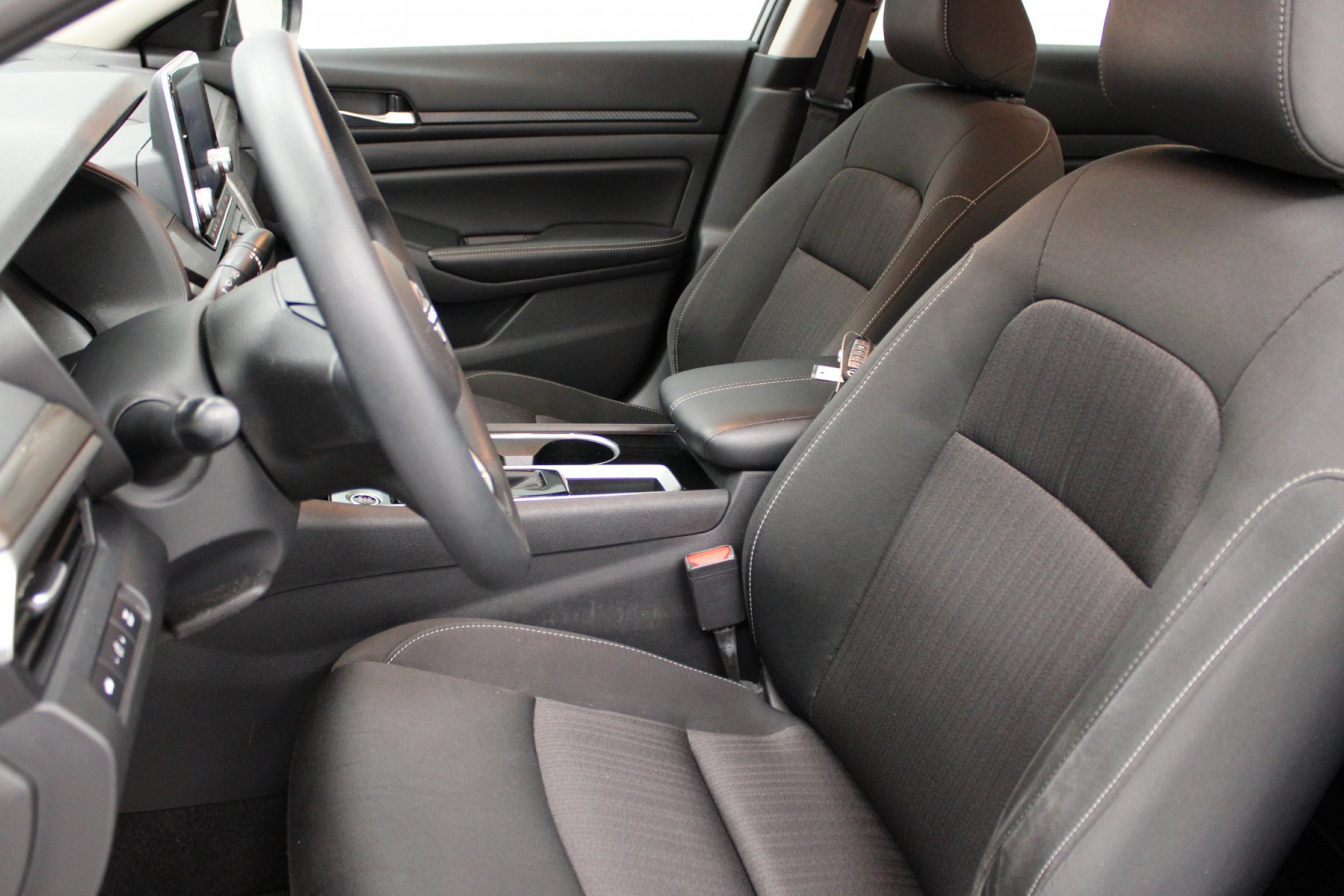 Used 2024 Gun Metallic Nissan 2.5 SV Sedan image 20