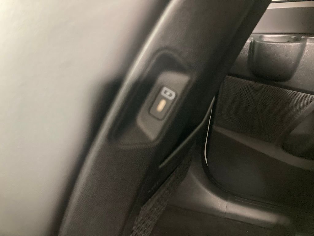 2026 Kia Sorento S - Photo 16