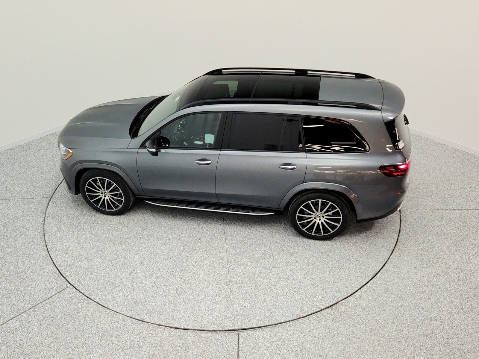 New 2026 Selenite Grey Metallic Mercedes-Benz GLS 580 4MATIC® SUV image 23