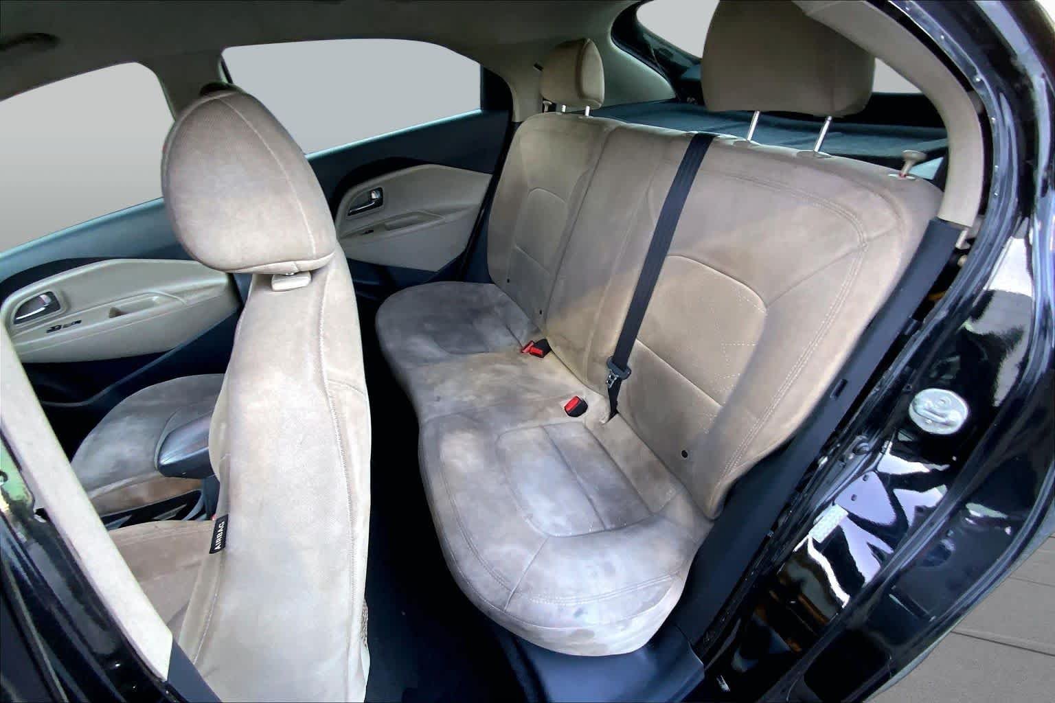 Used 2012 Aurora Black Pearl Kia EX image 17